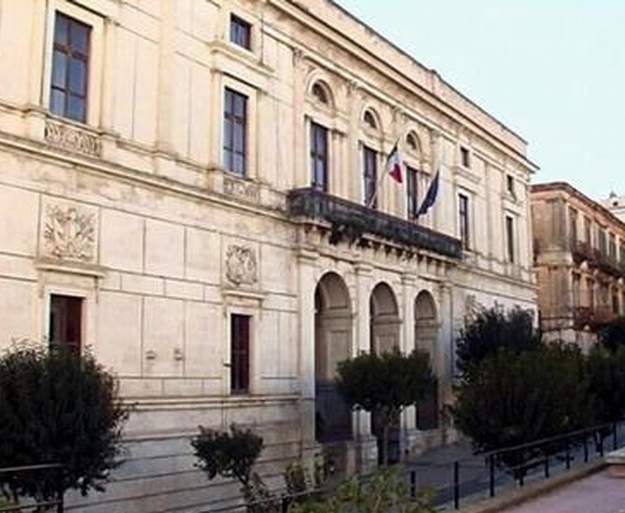 Comune di Ragusa chiuso per Covid19