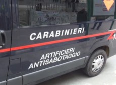 Allarme bomba in via Libertà a Palermo, intervento degli artificieri