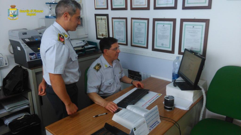 Guardia di finanza - lotta all'evasione fiscale