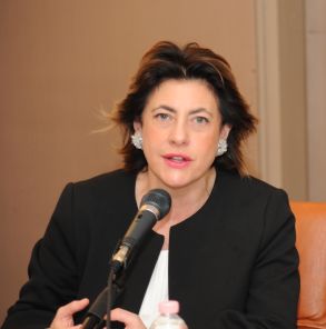 Carmencita Mangano