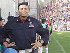 Quindici anni senza il poliziotto Filippo Raciti, Catania si ferma nel ...
