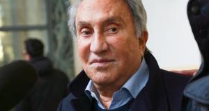 La cassetta di sicurezza, i gioielli e i conti: cosa si contendono le figlie di Emilio Fede