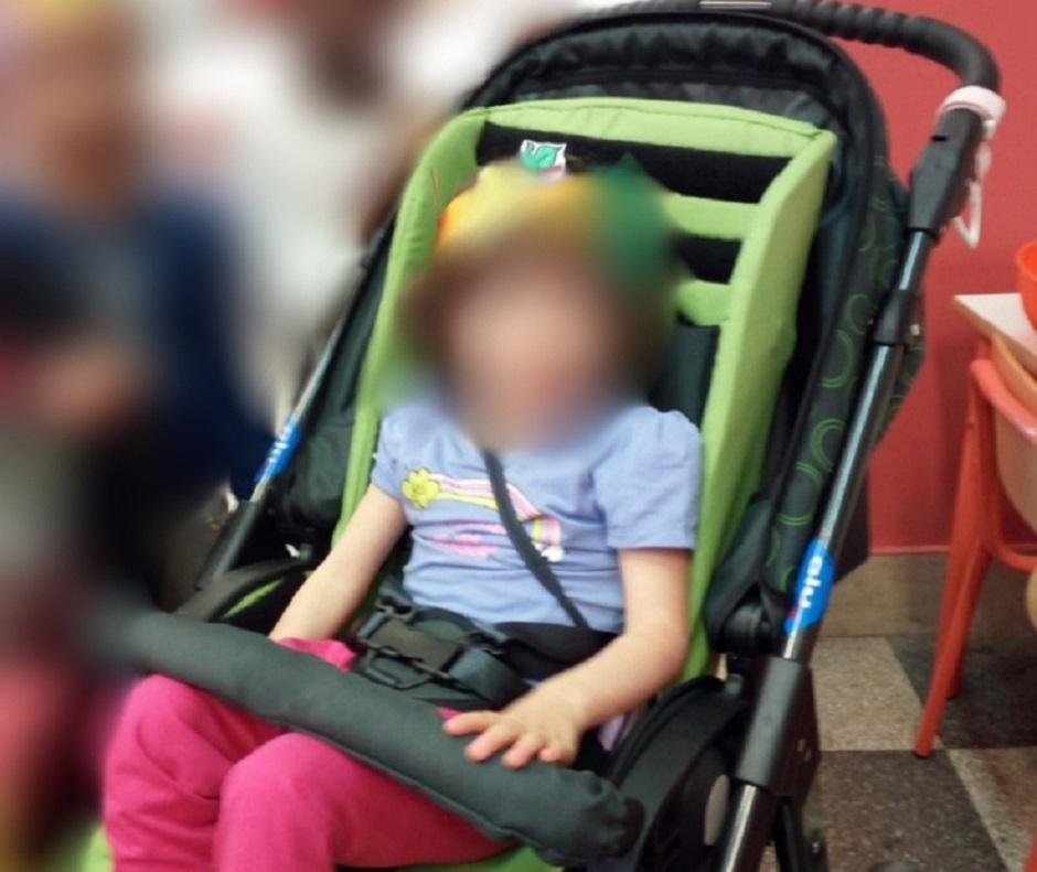 Occhio alla truffa del passeggino, come evitare di essere derubati