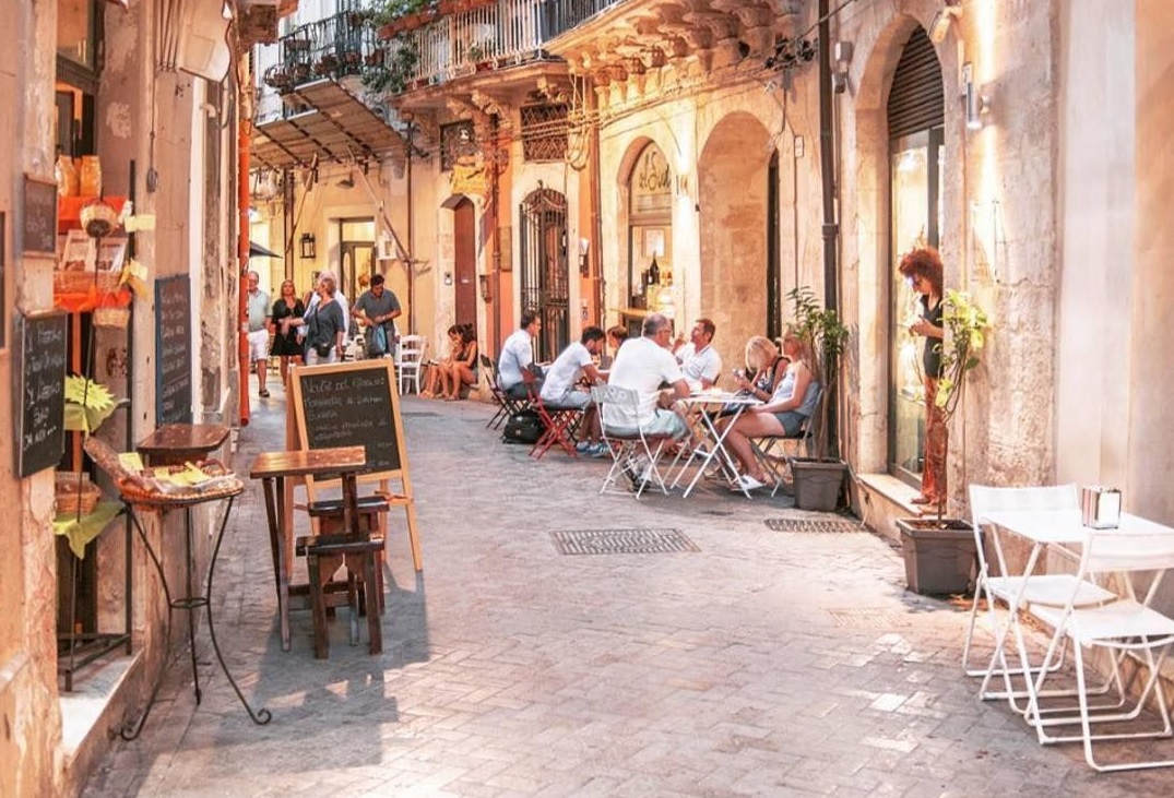 Pizza “salata” in Ortigia, la rabbia dei consumatori, “prezzi esagerati”