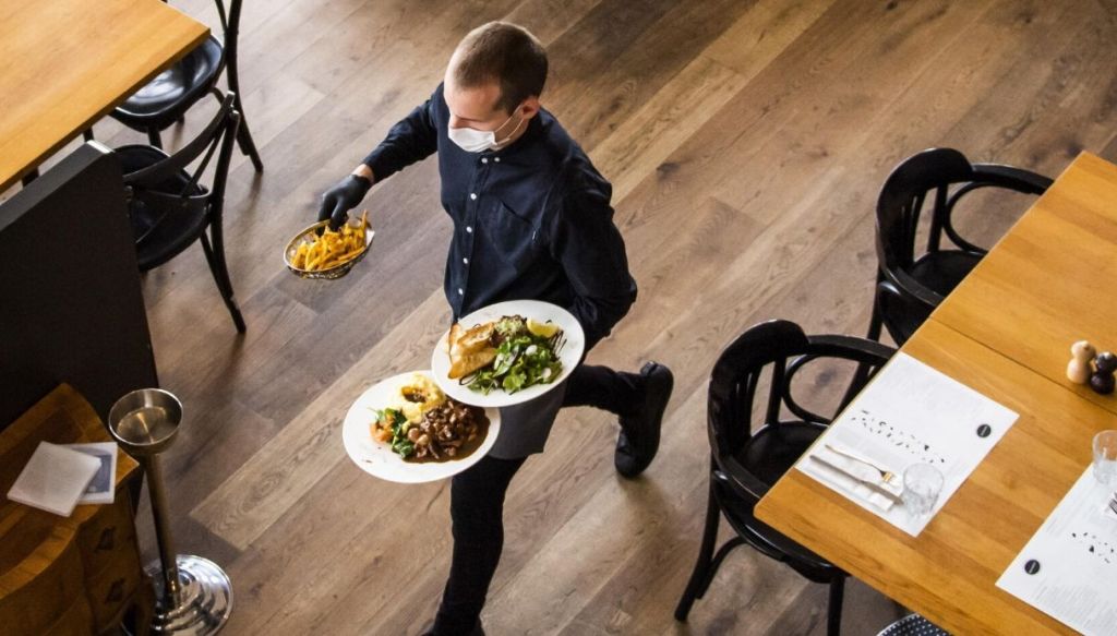 Nuove regole per consumare al ristorante con il super green pass