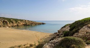 Sequestro a Vendicari: parcheggio abusivo su un’area nella riserva