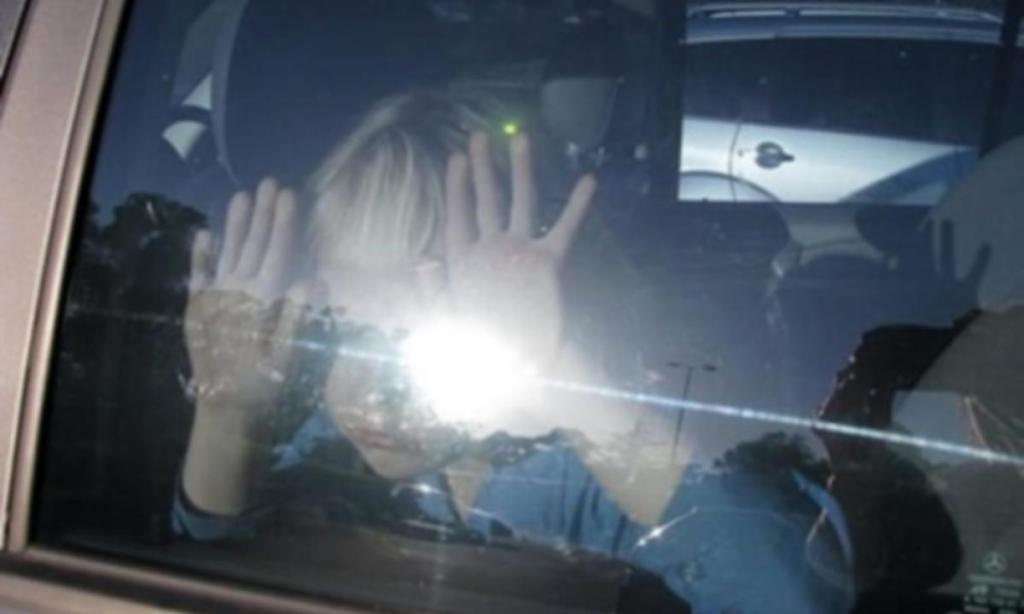 abbandono auto minore