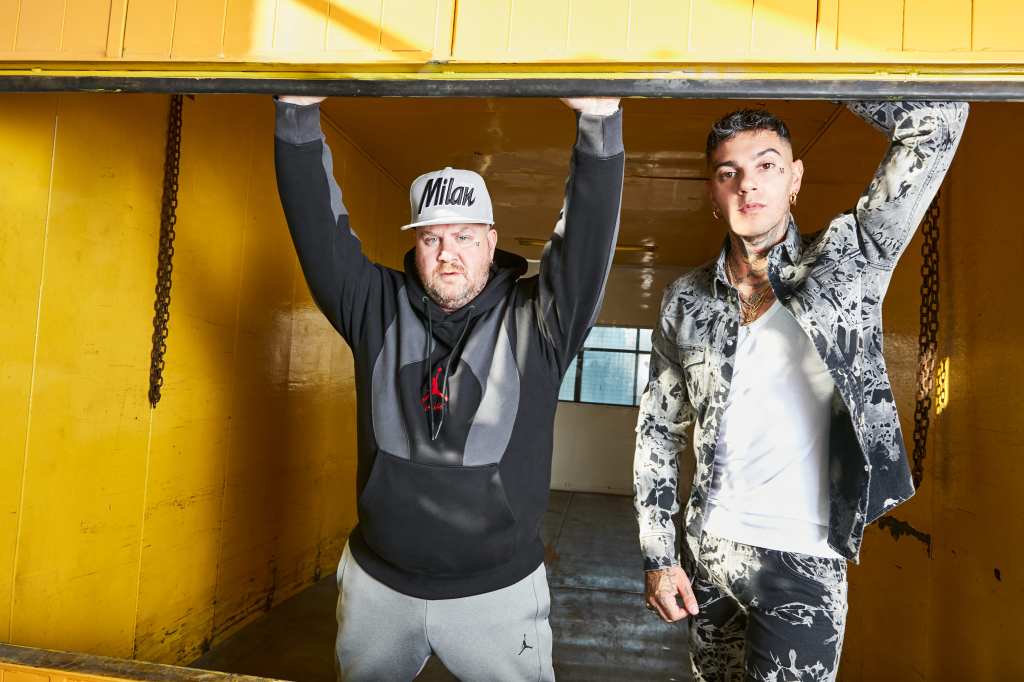 Emis Killa e Jake La Furia, le date del tour si spostano in autunno
