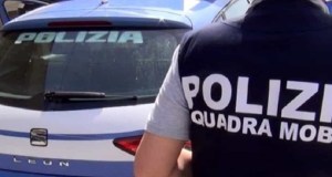 Incendio alla Farmacia Alcolica a Palermo, quattro indagati per il rogo