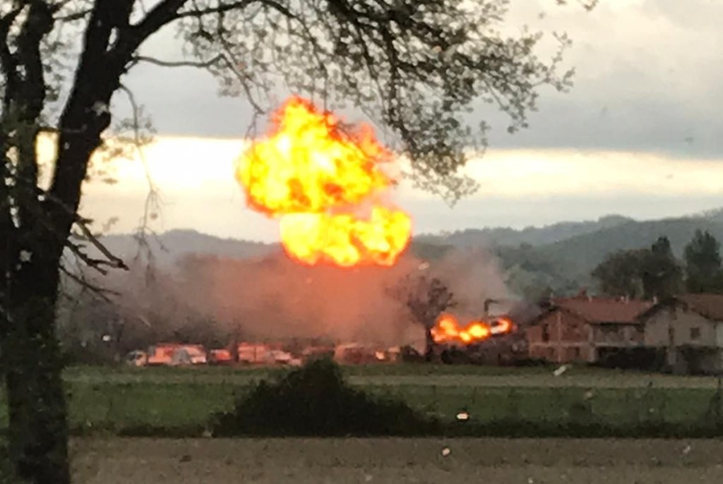 esplosione incidente morto gubbio