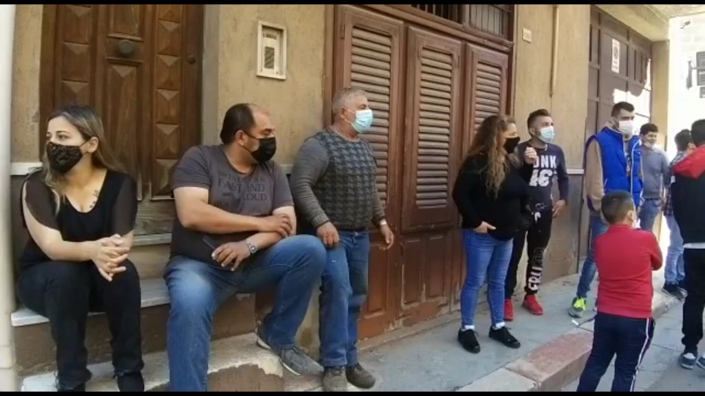 protesta lavoratori cantieri comune