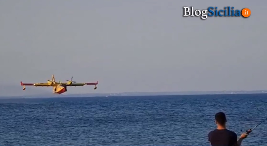 Incendi In Sicilia Ed Affari nazionalizzare I Canadair Sono In Mano 