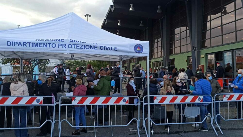 protezione civile lavoratori declassati protesta