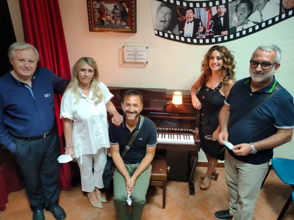 pianoforte donazione franchi accademia talenti