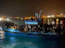 Aperta inchiesta sugli 8 morti Lampedusa, si cerca il neonato gettato in mare, “Il Governo ci aiuti”