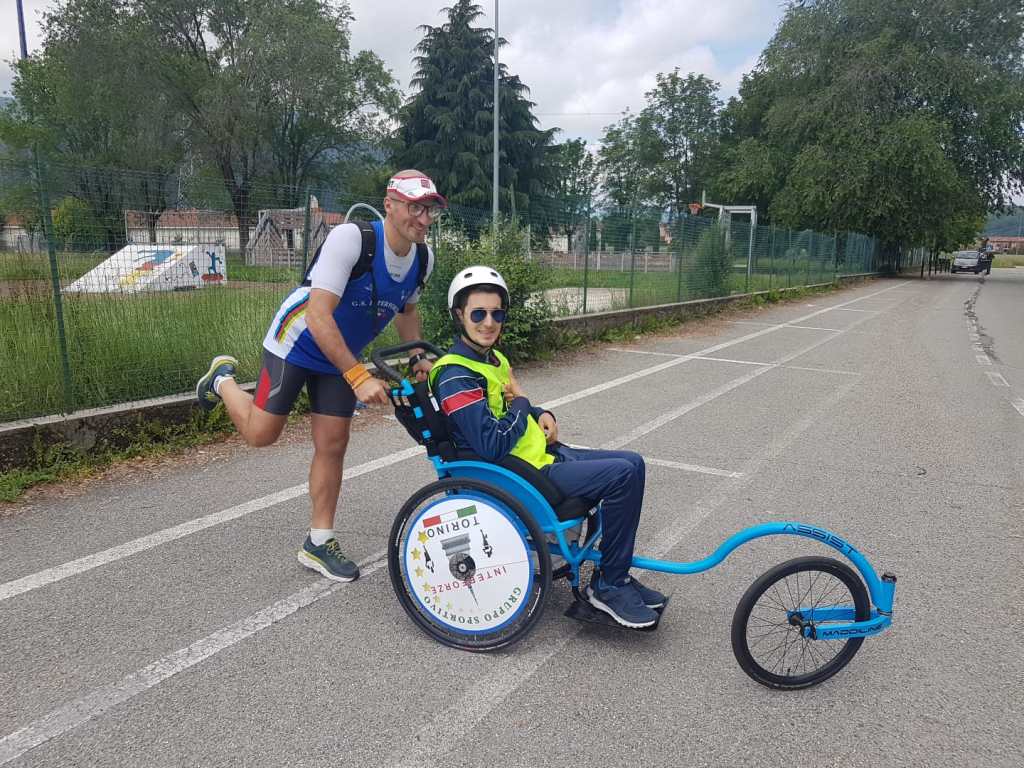 triathlon solidale manifestazione sport