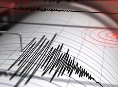 Terremoto di magnitudo 4.4 ai Campi Flegrei, il più forte degli ultimi 40 anni (VIDEO)