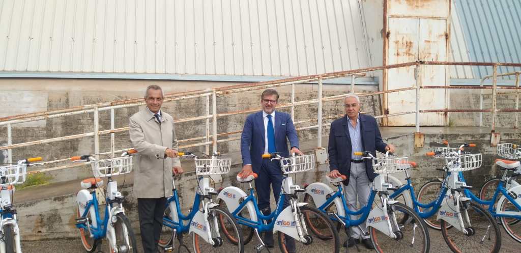 cicloparcheggio Palermo calcio