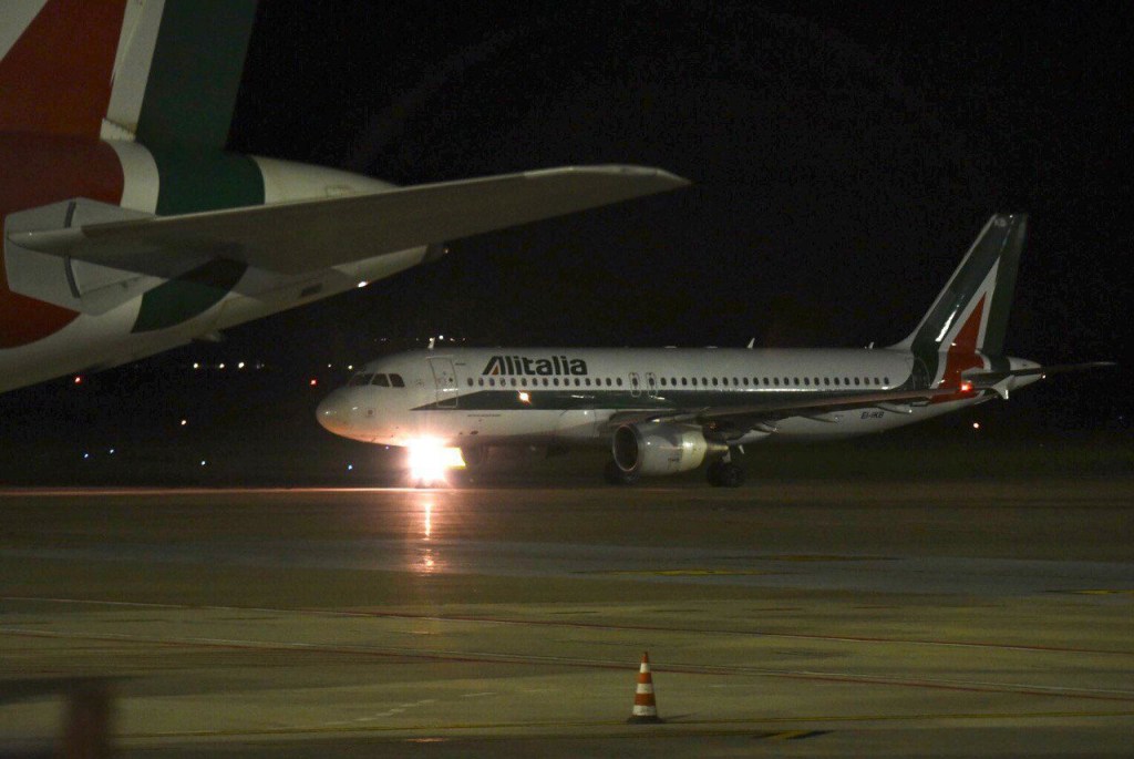ultimo volo alitalia