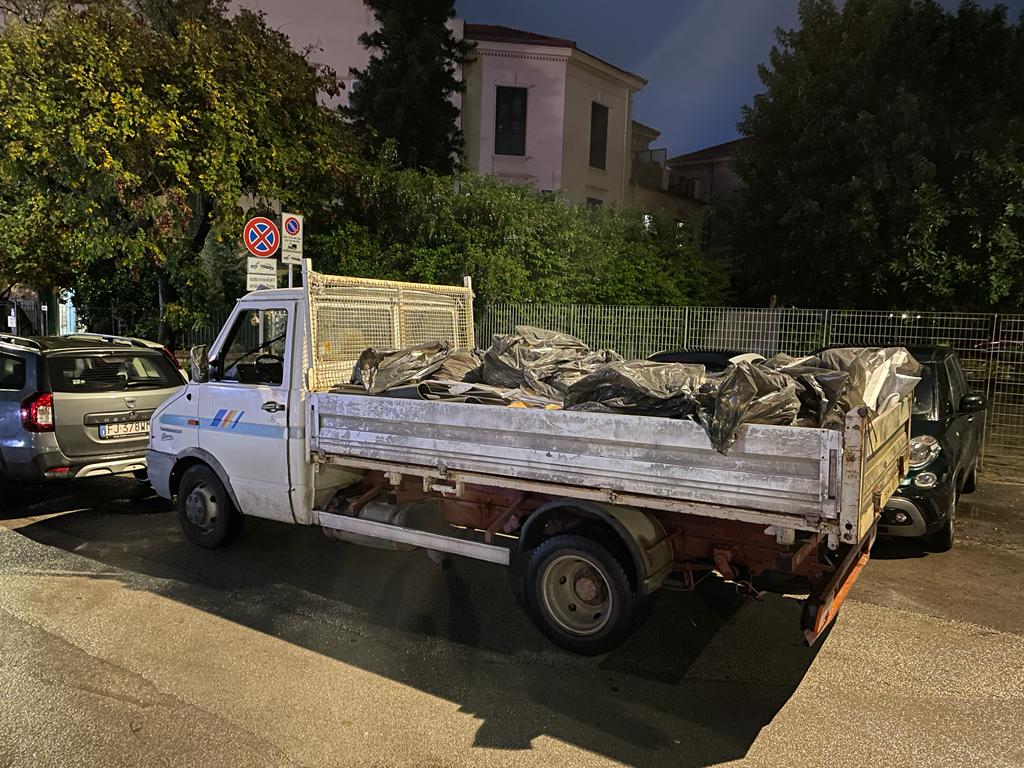 Abbandono illecito rifiuti ingombranti Palermo