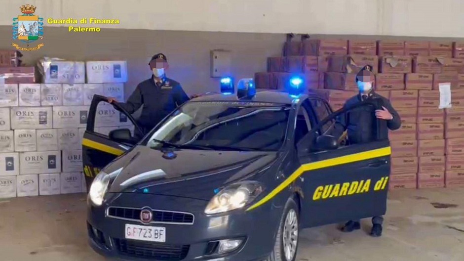 operazione Blue wave nomi contrabbandieri