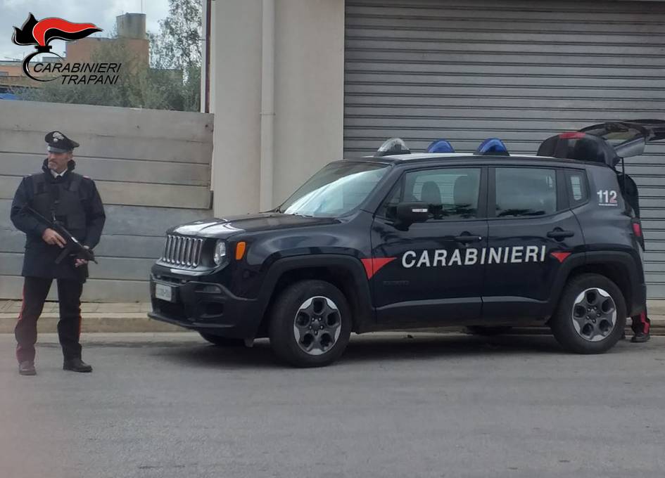 Carabinieri arrestato due figli che maltrattano i rispettivi genitori