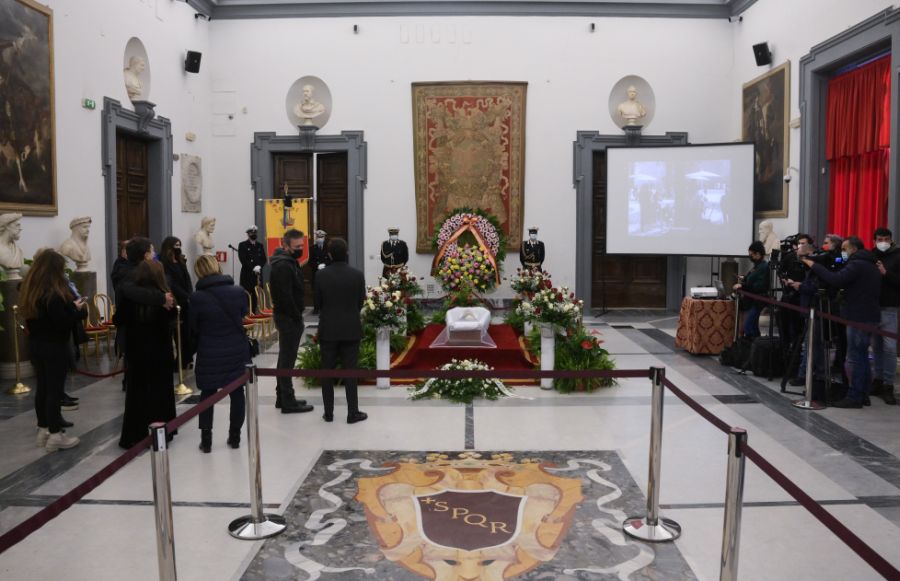 Wertmuller Aperta La Camera Ardente In Campidoglio BlogSicilia 