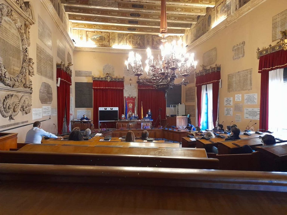 Consiglio-comunale-Palermo, piano di riequilibrio