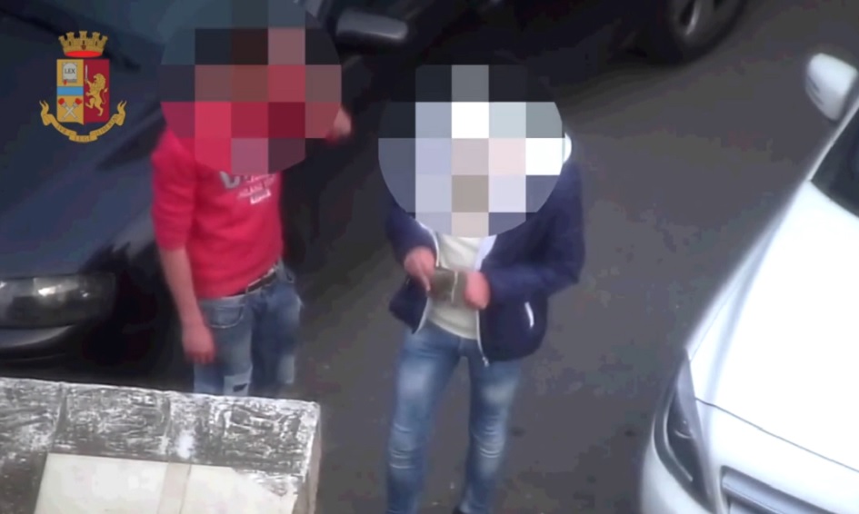 le intercettazioni incastrano i pusher nell'operazione Pandora