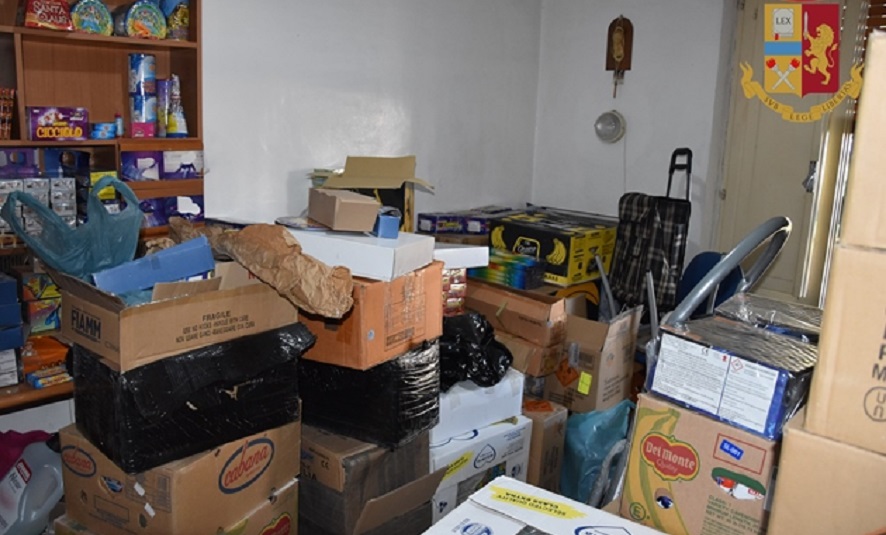 I botti trovati dalla polizia di Siracusa