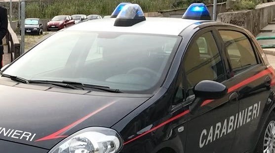 Un arresto dei carabinieri per tentato incendio nel Messinese