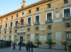 I fondi del “salva Palermo” per le esigenze dei dipendenti comunali, appello dei sindacati