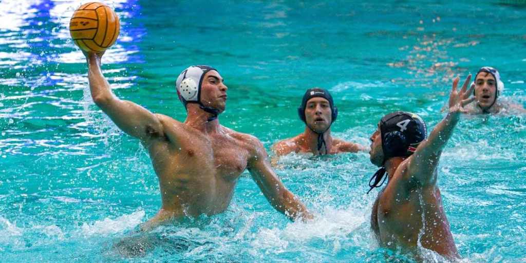 Giliberti in azione nella partita tra Telimar e Posillipo della stagione 2021-2022