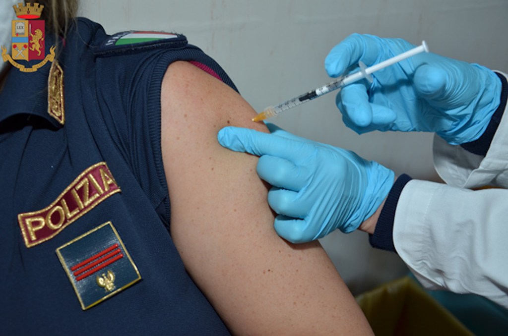 Nuovo hub per i vaccini ad Augusta