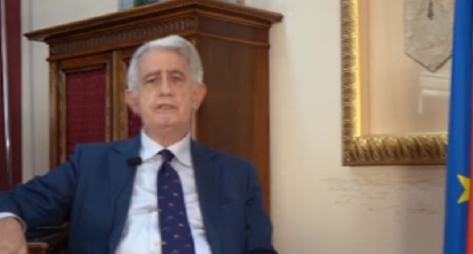 Polemiche per l'assessore no vax a Borgetto