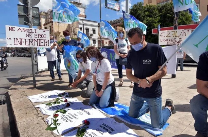Nursind Sicilia flash mob per le vittime del covid 2020
