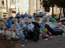 Periferie di Palermo invase dai rifiuti, degrado nel salotto del centro città (VIDEO)