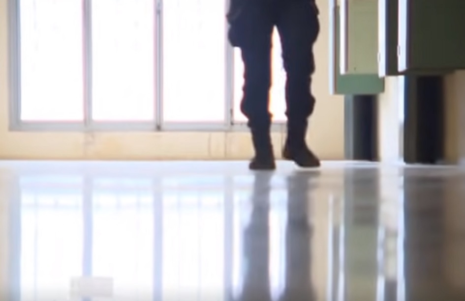 vittima un agente penitenziario