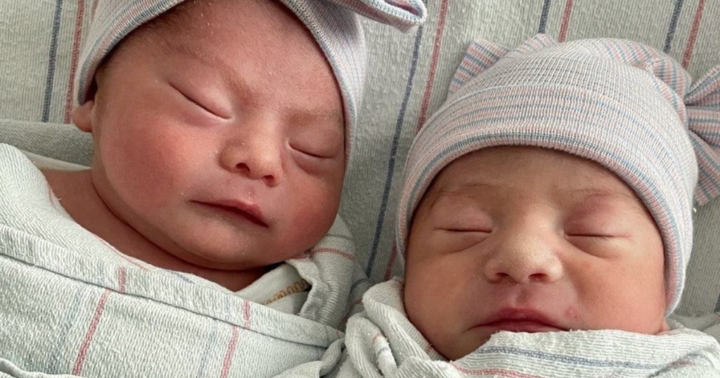 Coppia di gemelli nasce in due anni diversi.