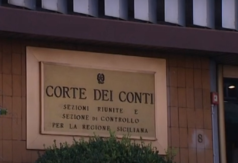 L'indagine riguarda ex amministratori di Sicilia digitale