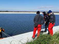 Scivola in un lago ad Acate, scattano le ricerche dei vigili del fuoco