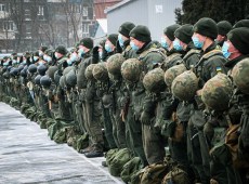 Ucraina, “la Russia può attaccare in qualsiasi momento”, ambasciata a Kiev svuotata