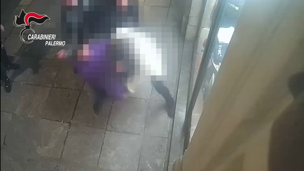 Nuova aggressione in una scuola