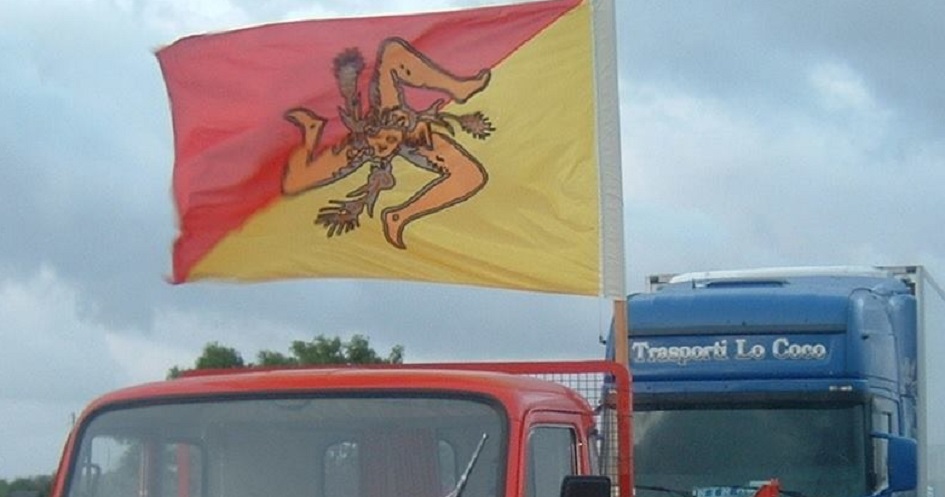 La protesta contro il caro carburanti