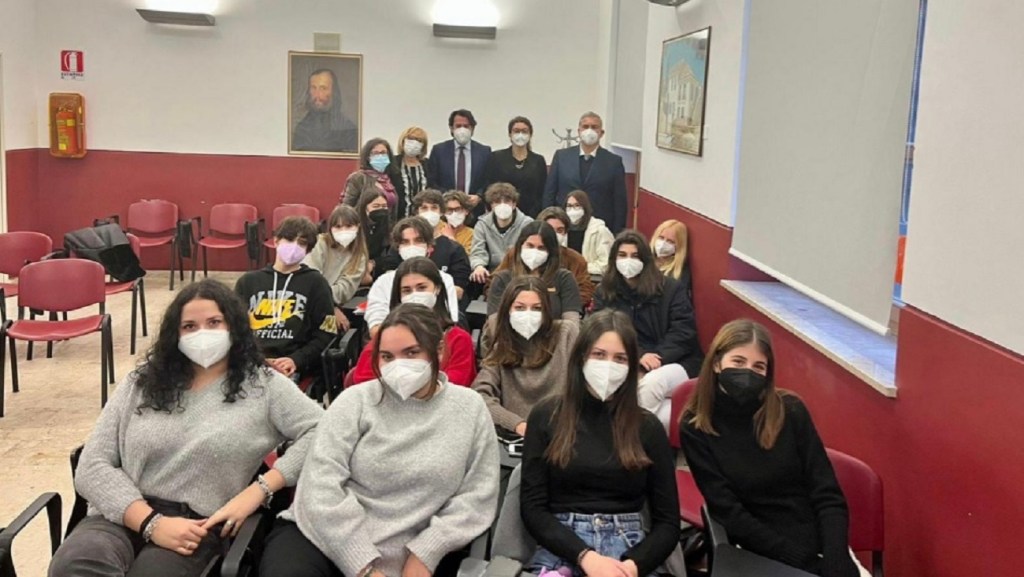 Torneo "Dire e contraddire", studenti siciliani diventano "avvocati"