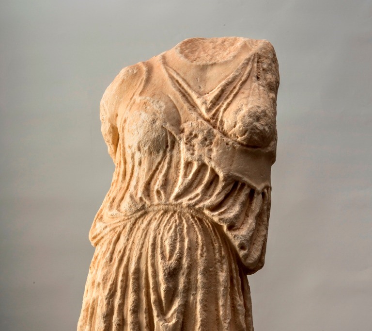 La statua di Atena che sarà esposta al Museo Salinas di Palermo