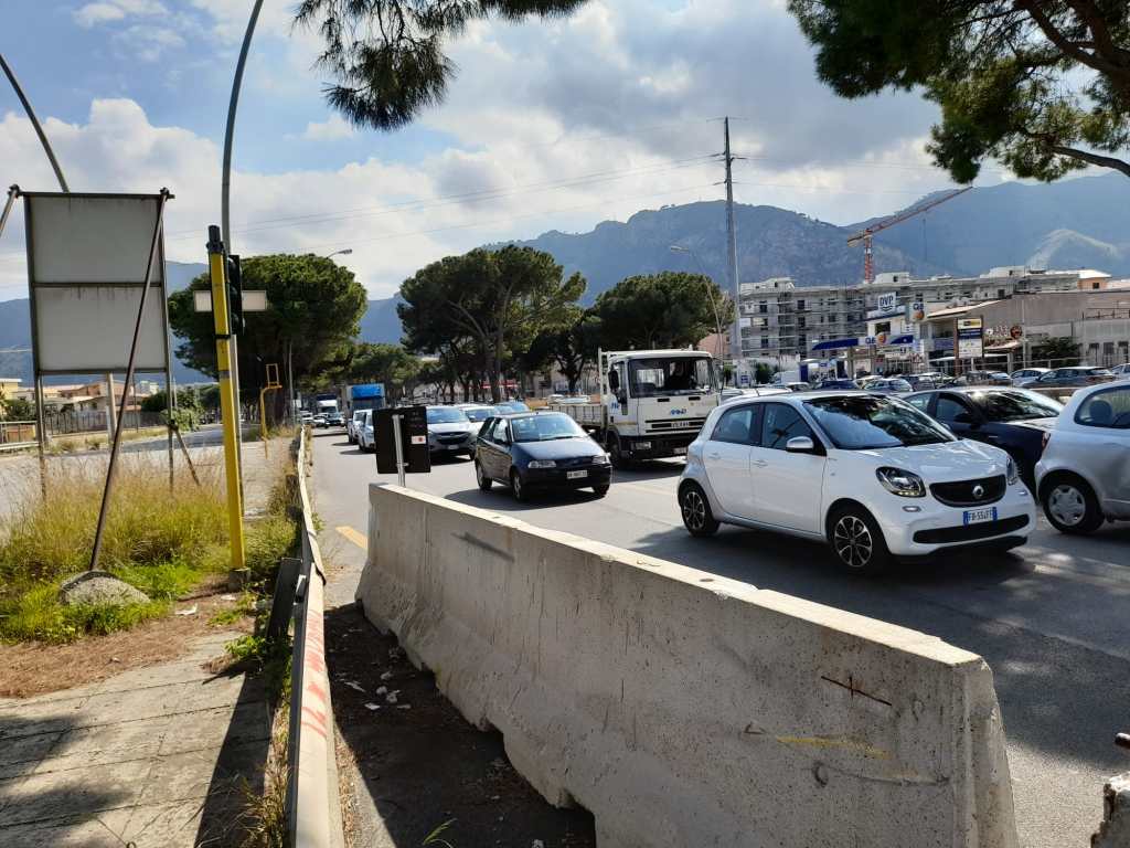 Traffico al ponte Corleone, Palermo