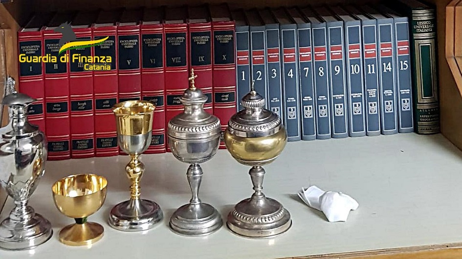 Sventato furto sacrilego a Catania