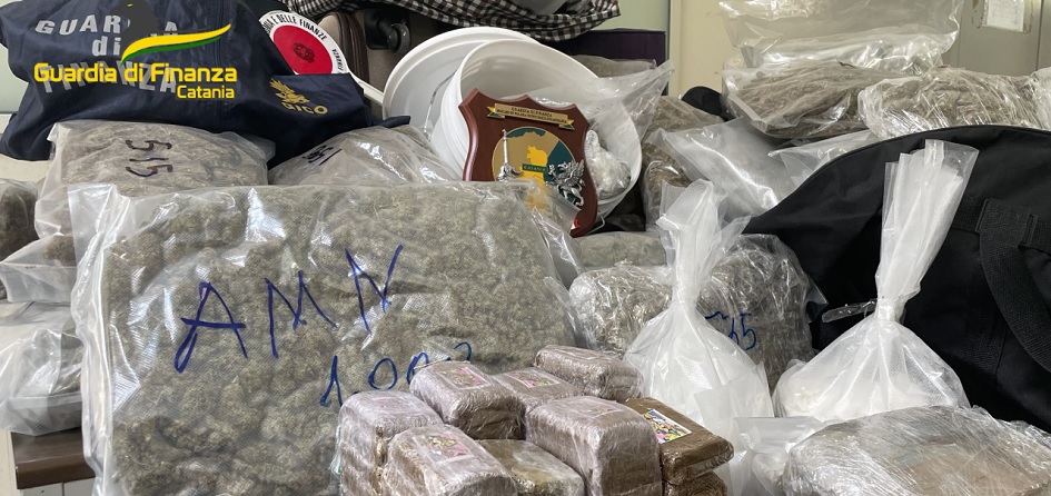 Maxi sequestro di droga da sballo a Catania