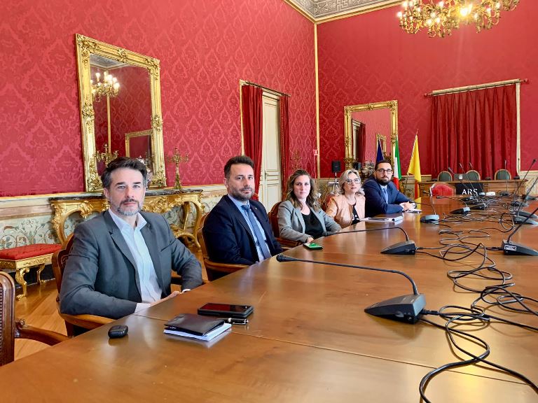 Conferenza del M5S su termovalorizzatori e finanziaria